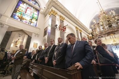 Uroczystości pogrzebowe ofiar zbrodni komunistycznych odnalezionych na „Łączce” – Katedra Polowa WP w Warszawie, 22 września 2019. Fot. Marta Smolańska (BPiI IPN)