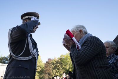 Uroczystości pogrzebowe ofiar zbrodni komunistycznych odnalezionych na „Łączce” – Powązki Wojskowe, 22 września 2019. Fot. Marta Smolańska (BPiI IPN)