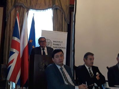 Przemawia wiceprezes IPN Jan Baster. Konferencja „Polacy i Brytyjczycy w obliczu wybuchu II wojny światowej” – Londyn, 27–28 września 2019