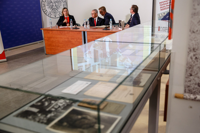 Nieznane dokumenty w zbiorach Archiwum IPN – konferencja prasowa o współpracy zagranicznej IPN w zakresie gromadzenia dokumentów, 2 października 2019. Fot. Sławek Kasper (IPN)