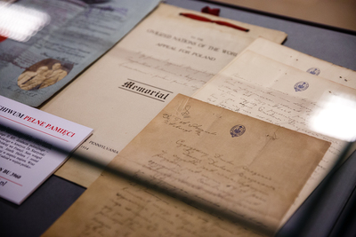 Nieznane dokumenty w zbiorach Archiwum IPN – konferencja prasowa o współpracy zagranicznej IPN w zakresie gromadzenia dokumentów, 2 października 2019. Fot. Sławek Kasper (IPN)