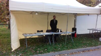 Stoisko IPN podczas 10. Nocy w Instytucie Lotnictwa w Warszawie – 11 października 2019. Fot. Grzegorz Łeszczyński (IPN)