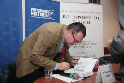 Dyskusja wokół książki Władysława Bułhaka „Wywiad PRL a Watykan 1962–1978” – Warszawa, 16 października 2019. Fot. Piotr Życieński (IPN)