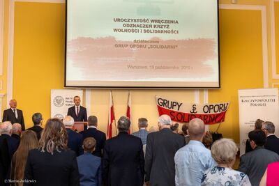 Uroczystość wręczenia Krzyży Wolności i Solidarności byłym działaczom Grup Oporu „Solidarni” – Warszawa, 19.10.2019. Fot. Marcin Jurkiewicz (IPN)