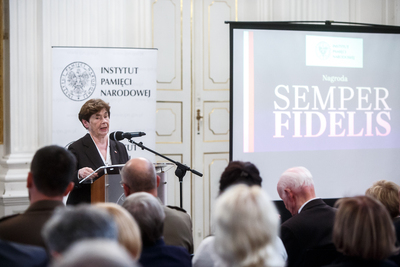 Zofia Romaszewska odczytała list od prezydenta Andrzeja Dudy – Warszawa, 22 października 2019. Fot. Sławek Kasper (IPN)