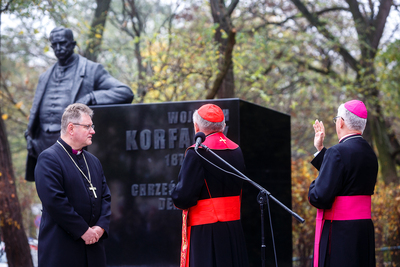 Odsłonięcie pomnika Wojciecha Korfantego w Warszawie – 25 października 2019. Fot. Sławek Kasper (IPN)