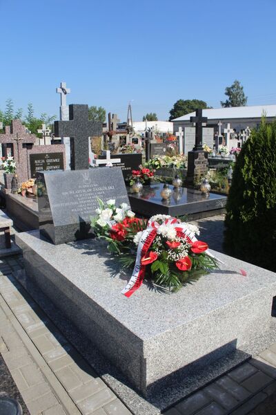 Nowy nagrobek mjr. Władysława Jaskólskiego w Terespolu