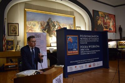 Prezes IPN Jarosław Szarek podczas obchodów 70-lecia powstania ZHP w Chicago – Muzeum Polskie, 10 listopada 2019