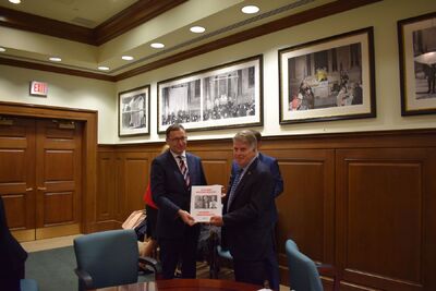 Prezes IPN Jarosław Szarek spotkał się z Davidem S. Ferriero, dyrektorem Narodowych Archiwów Stanów Zjednoczonych (NARA)