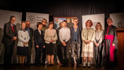 Wręczenie nagród w konkursie „Zło dobrem zwyciężaj” pod patronatem IPN – Warszawa, 9 listopada 2019