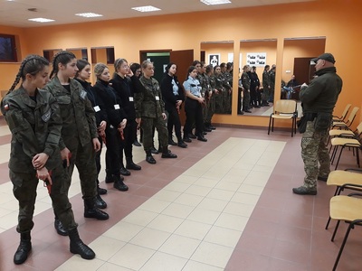 Uczestnicy konkursu „Policjanci w służbie historii” w Centrum Szkoleniowym Policji w Legionowie – 18 listopada 2019. Fot. Mateusz Marek (IPN)