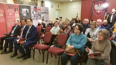 Otwarcie wystawy „Rozkaz nr 00485. Antypolska operacja NKWD na sowieckiej Ukrainie 1937–1938” w Polskiej Fundacji Kulturalnej w Clark – 20 listopada 2019. Fot. Grzegorz Tymiński