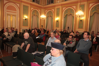 Panel dyskusyjny „Wokół polityki historycznej” podczas Targów Książki Historycznej – Warszawa, 30 Listopada 2019. Fot. Piotr Życieński (IPN)