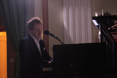 Recital Aleksandry Gintrowskiej z gościnnym udziałem Krzysztofa Napiórkowskiego – Warszawa, 30 listopada 2019. Fot. Piotr Życieński (IPN)