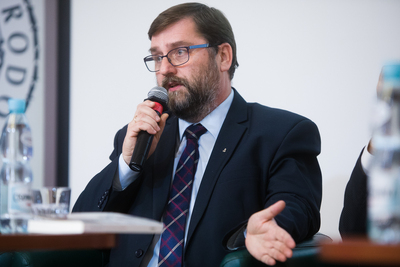 Prof. Piotr Niwiński. Prezentacja wspomnień Dalii Grinkevičiūtė „Litwini nad Morzem Łaptiewów” – Warszawa, 11 grudnia 2019. Fot. Sławek Kasper (IPN)