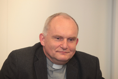 Ks. dr hab. Dominik Zamiatała. Dyskusja wokół książki „Prymas Wyszyński a Niepodległa. Naród – patriotyzm – państwo w nauczaniu Prymasa Tysiąclecia” – Warszawa, 11 grudnia 2019. Fot. Piotr Życieński (IPN)