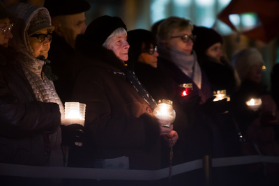 Światło Wolności na pl. Piłsudskiego w Warszawie – 13 grudnia 2019 r. Fot. Sławek Kasper (IPN)