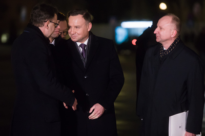 Światło Wolności na pl. Piłsudskiego w Warszawie – 13 grudnia 2019 r. Fot. Sławek Kasper (IPN)