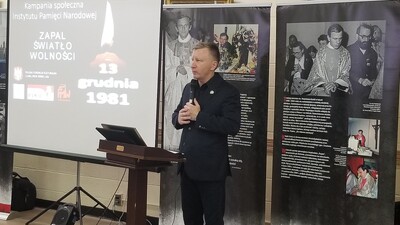 Wieczór pamięci o ofiarach stanu wojennego w Polskiej Fundacji Kulturalnej w Clark, NJ – 13 grudnia 2019. Fot. Stowarzyszenie Pamięć