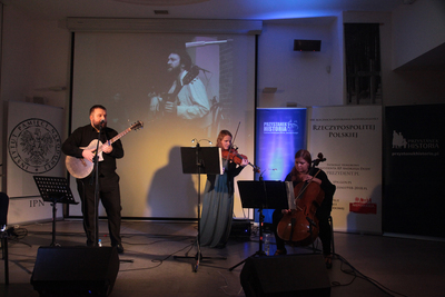 Koncert „Nike, która się waha” z cyklu „URodziny Barda. Rzecz o Przemysławie Gintrowskim”