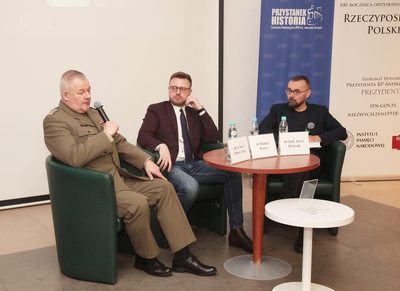 Dyskusja wokół publikacji „Moja służba Niepodległej. Wspomnienia pułkownika dyplomowanego Józefa Szostaka »Filipa« (1897–1984)” – Warszawa, 29 stycznia 2020. Fot. Piotr Życieński (IPN)