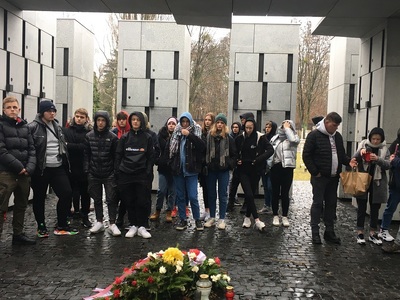 Młodzież z polskiej szkoły w Brukseli na wyjeździe edukacyjnym w Warszawie – 1–2 lutego 2020