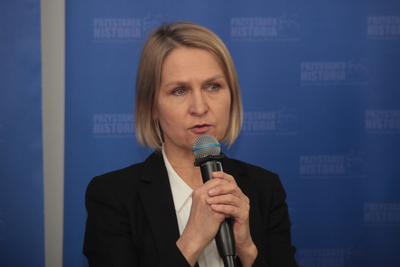 Dyskusja „Czy polska tożsamość narodowa jest zagrożona?”. Na zdj. Barbara Stanisławczyk, prowadząca spotkanie – Warszawa, 4 lutego 2020. Fot. Piotr Życieński (IPN)