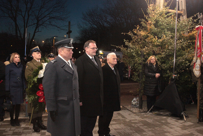 Uroczystości w hołdzie ofiarom represji komunistycznych przetrzymywanym i torturowanym w Willi Jasny Dom – Warszawa, 27 lutego 2020. Fot. Piotr Życieński (IPN)