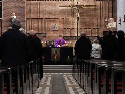 Msza św. w hołdzie Żołnierzom Wyklętym w kościele Dzieciątka Jezus na Żoliborzu – 29 lutego 2020. Fot. M.Niegowski/IPN