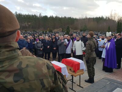 Uroczystości pogrzebowe żołnierzy NZW – braci Lucjana i Zygmunta Marchelów – Ciechanowiec, 1 marca 2020. Fot. Sławek Kasper (IPN)