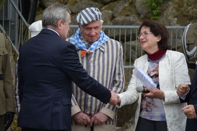 Uroczystości w Bergkristall prowadziła Martha Gammer, przewodnicząca Komitetu Pamięci Gusen. (fot. Maciej Foks)