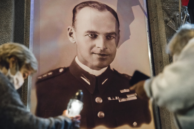 Uroczystości w 72. rocznicę śmierci rotmistrza Witolda Pileckiego w Muzeum Żołnierzy Wyklętych i Więźniów Politycznych PRL przy ul. Rakowieckiej w Warszawie – 25 maja 2020. Fot. Sławek Kasper (IPN)