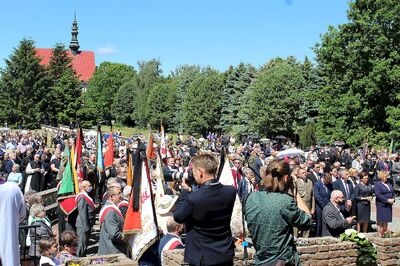 Uroczystości pogrzebowe ks. Czesława Wali. Fot. IPN