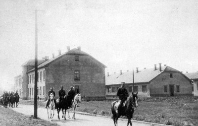 Koszary wojskowe w Oświęcimiu. Fotografia wykonana przed 1 września 1939 r. (źródło: www.auschwitz.org)