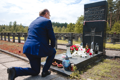 W Palmirach stracony został w 1940 roku wybitny sportowiec, olimpijczyk Janusz Kusociński – 21 czerwca 2020. Fot. Sławek Kasper (IPN)