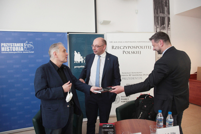 Dyskusja online wokół publikacji „Nieznane instrukcje, wytyczne, okólniki...” – 27 czerwca 2020. Fot. Piotr Życieński (IPN)