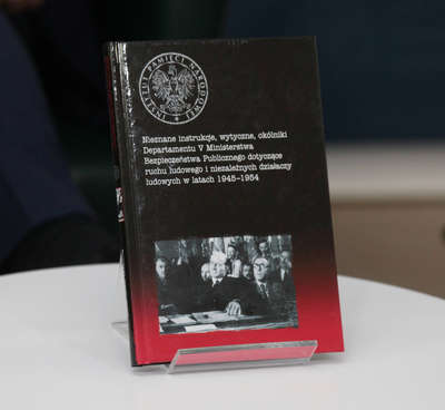 Dyskusja online wokół publikacji „Nieznane instrukcje, wytyczne, okólniki...” – 27 czerwca 2020. Fot. Piotr Życieński (IPN)