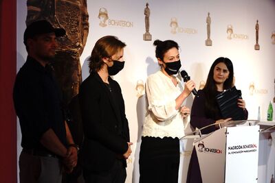 Ambasadorzy kampanii Antoni Pawlicki, Maciej Musiał i Magdalena Różczka z Agnieszką Łesiuk-Krajewską