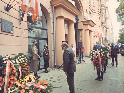 Obchody 76. rocznicy wybuchu Powstania Warszawskiego przy ul. Filtrowej 68 – Warszawa, 1 sierpnia 2020. Fot. Mateusz Niegowski (IPN)