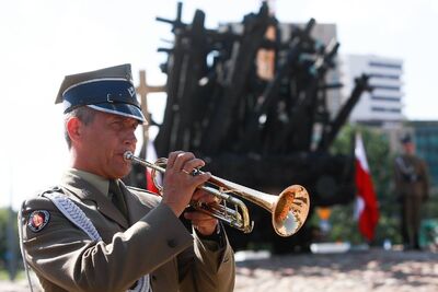 W hołdzie ofiarom „Operacji polskiej” NKWD w latach 1937–1938 – Warszawa, 11 sierpnia 2020. Fot. Sławek Kasper (IPN)