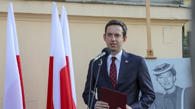 Uroczystość odsłonięcia tablicy poświęconej Halinie Konopackiej i płk. dypl. Ignacemu Matuszewskiemu – Warszawa, 14 sierpnia 2020. Fot. Mateusz Niegowski (IPN)