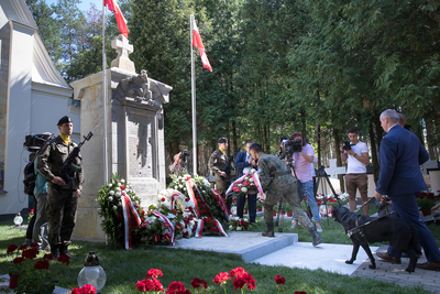 Uroczystości w 100. rocznicę Bitwy Warszawskiej 1920 – Ossów, 15 sierpnia 2020. Fot. Sławek Kasper (IPN)