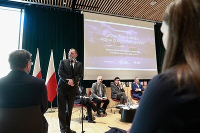 Prof. Andrzej Waśko, doradca prezydenta RP. Debata historyków w Muzeum Józefa Piłsudskiego w Sulejówku – 20 sierpnia 2020. Fot. Sławek Kasper (IPN)