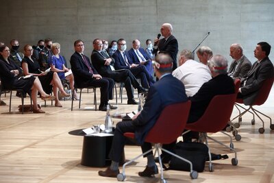 „Bitwa Warszawska. Wojna o wolność Europy” – debata historyków w Muzeum Józefa Piłsudskiego w Sulejówku – 20 sierpnia 2020. Fot. Sławek Kasper (IPN)