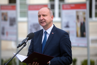 Minister Wojciech Kolarski. Otwarcie wystawy „Lech Kaczyński. Człowiek Solidarności (1949–2010)” – Warszawa, 7 września 2020. Fot. Sławek Kasper (IPN)