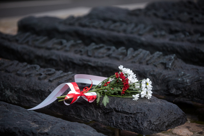 Odsłonięcie tablicy upamiętniającej Wojciecha Ziembińskiego – Warszawa, 17 września 2020. Fot. Sławek Kasper (IPN)