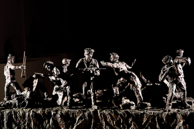 Rzeźba Samuela Willenberga „Bunt więźniów, 2 sierpnia 1943 r.” (fot. Sławek Kasper)