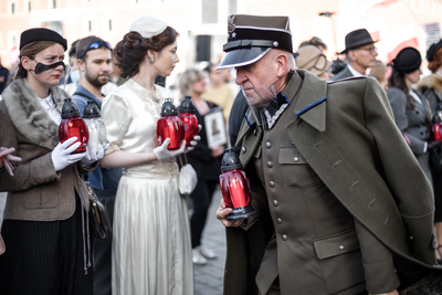 XIII Katyński Marsz Cieni – Warszawa, 20 września 2020. Fot. Sławek Kasper (IPN)