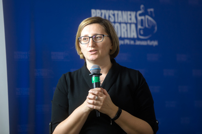 Marzena Kruk, dyrektor Archiwum IPN. Dyskusja wokół książki „Najbardziej tajemniczy kraj świata...” – Warszawa, 28 września 2020. Fot. Sławek Kasper (IPN)