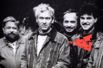 Ekspozycje Stowarzyszenia „Solidarność Walcząca” z Wrocławia, Poznania i Gdańska oraz wystawa „Zanim upadł Berliński Mur” na dziedzińcu muzeum. Fot. Sławek Kasper (IPN)